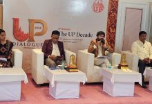 लखनऊ में आयोजित यूपी डायलॉग कार्यक्रम में 100 से अधिक युवा वॉलंटियर्स ने उत्तर प्रदेश के एक दशक के बदलाव और भविष्य के विकास पर चर्चा की।