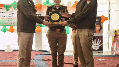 मुरादाबाद की मिशन शक्ति सेल प्रभारी उप निरीक्षक समीक्षा ठाकुर महिला सुरक्षा, जागरूकता और उत्पीड़न के मामलों में कार्रवाई के लिए काम कर रही हैं।