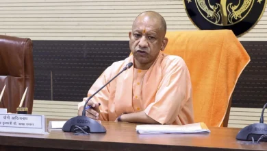 मुख्यमंत्री योगी आदित्यनाथ ने आंधी-तूफान से गिरे पेड़ों के निस्तारण में किसानों को राहत देने और ट्रांजिट परमिट जारी करने के लिए अधिकारियों को निर्देश दिए।